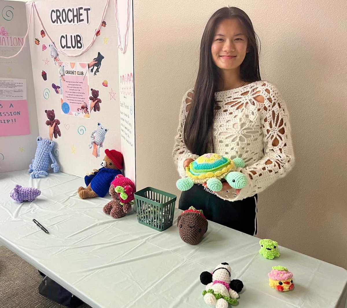 Take Stock in Children | #30YearsofChangingLives (@tsichildren) on Twitter photo 🌟 Proud to see <a href="/SarasotaTake/">Take Stock Sarasota</a> Stock County students shining at Venice High School’s Open House!
🌟Hannah represented the Crochet Club. Haylee, Victor, and Josh showcased Tri-M Music Honor Society, while Jessica and Victoria highlighted the National Art Society. 💫 🌟 Proud to see <a href="/SarasotaTake/">Take Stock Sarasota</a> Stock County students shining at Venice High School’s Open House!
🌟Hannah represented the Crochet Club. Haylee, Victor, and Josh showcased Tri-M Music Honor Society, while Jessica and Victoria highlighted the National Art Society. 💫