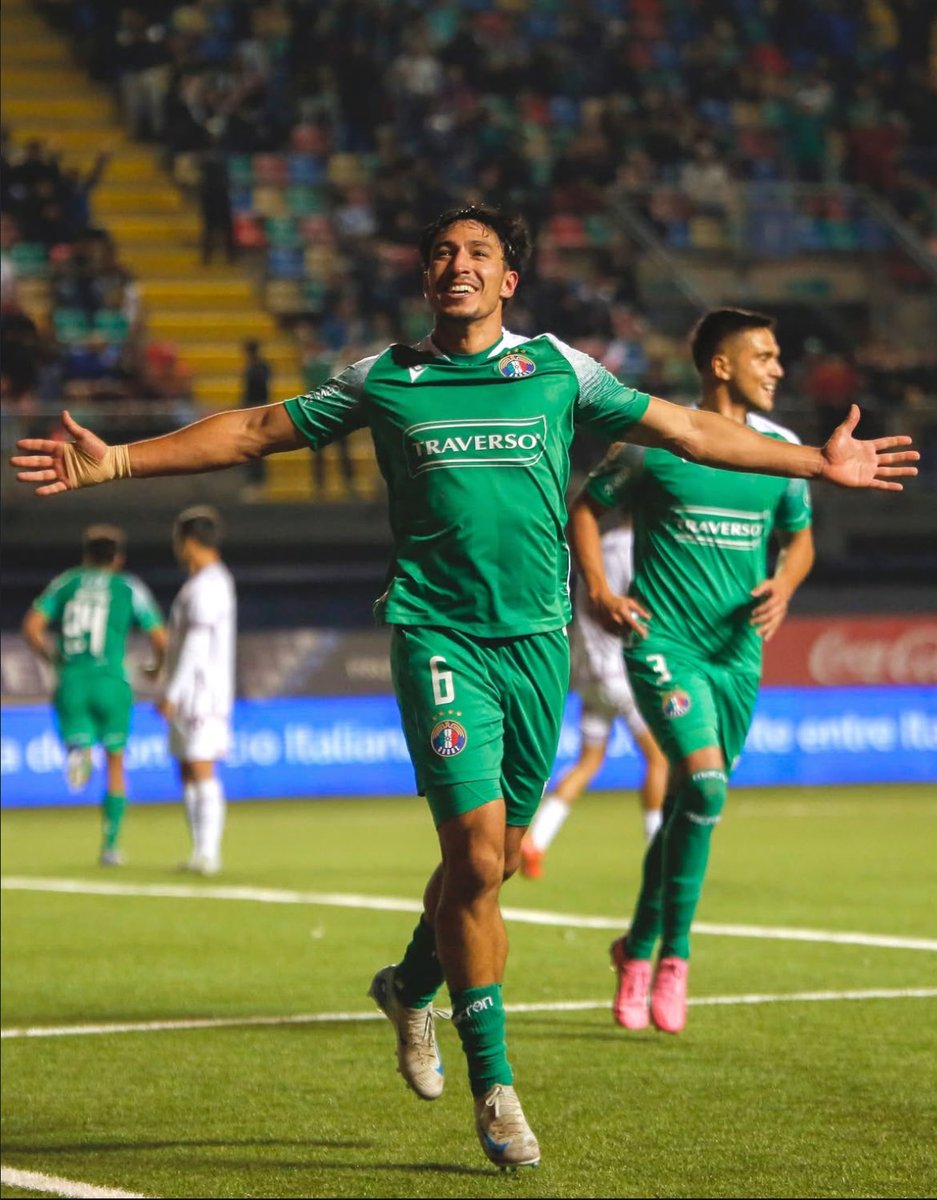 futbolscan's tweet photo. ⚔️⛔️ Germán Guiffrey vs Unión La Calera:

➜ Gol
➜ 1º en recuperaciones [7]
➜ 1º en despejes de cabeza [4]
➜ 1º en pases largos precisos [6/10]
➜ GANÓ TODOS sus duelos [5/5]
➜ NO FUE GAMBETEADO https://t.co/2ZAZmqIoLy