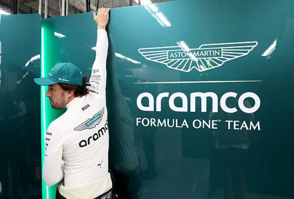 Alonso es tan bueno que hace creer a la gente que el Aston realmente estaba para Q3. Es el problema de ser tan superior al nivel del monoplaza, le pasa igual a Verstappen.

Son ilusionistas, hacen creer cosas que realmente no son.