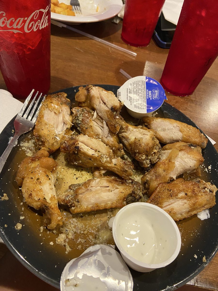 Absolutely slammed these wings lol