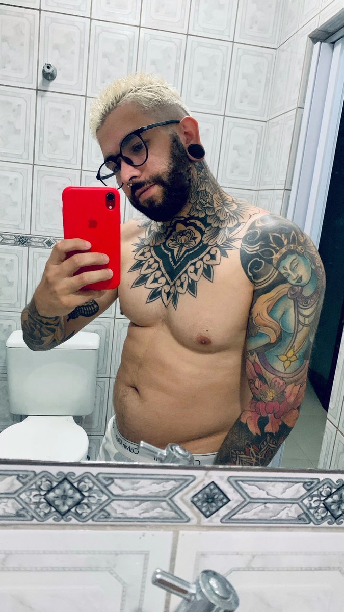 beijamin3_'s tweet photo. Sextou! https://t.co/l5Plh8i09p