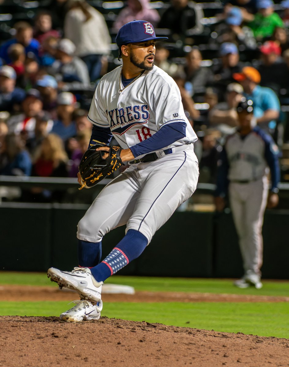 RRExpress's tweet image. Just a reminder that these four #ALCS &amp;amp; #NLCS stars played at #DellDiamond!

🌟 Isiah Kiner-Falefa (2018)
🌟 Myles Straw (2019)
🌟 Max Scherzer (2024)
🌟 Grant Anderson (2022-24)