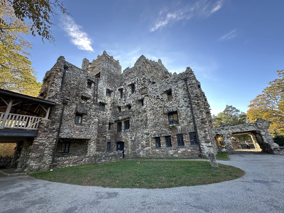 buffalo_fer's tweet photo. Gillette Castle State Park https://t.co/wIQSqC04pU