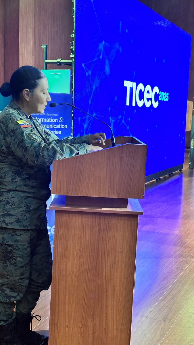 #TICEC2025|Día 2
Finalizamos esta edición después de dos días de innovación, conocimiento y conexión, llega el momento de despedirnos, pero también de proyectar el futuro 🚀
📍 Desde la <a href="/ESPEU/">ESPE</a> 
#TICEC2025 #CEDIA #Innovación #Tecnología #ESPE #ClausuraTICEC
🤝<a href="/CEDIAec/">CEDIA</a>