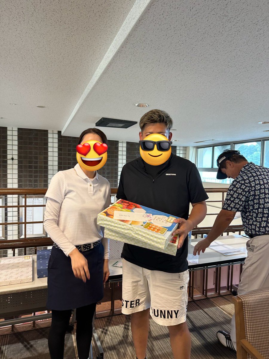 練習しなかったけどニアピン取れた！！！ふたつも！笑

去年から20キロ痩せました^^