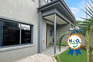 HaoFinder's tweet image. Natafuta nyumba ya 1-bedroom Kasarani Mwiki, maji iwepo daily. Bajeti Ksh 15,000, kabla ya mwisho wa mwezi huu. Wasiliana kupitia Hao Finder.

👉 haofinder.com/property-reque…

#Kasarani, #Mwiki, #1Bedroom, #Swahili, #MajiDaily, #HaoFinder, #NairobiRentals