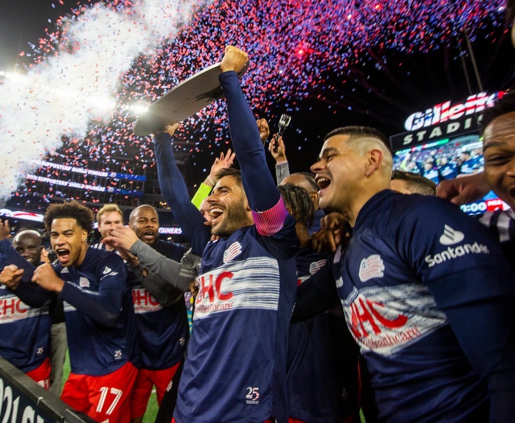 Mario Reinoso (@marioreinoso17) on Twitter photo 🥳🎂🇺🇸 New England Revolution cumple 30 años.
Sin embargo, los #NERevs, pese a ser una histórica franquicia y una de las fundadoras de #MLS, apenas han ganado grandes títulos:
🛡️ Supporters’ Shield (2021)
🏆 US Open Cup (2007)
Ninguna #MLSCup, cambio de escudo, sin SSS aún… 🥳🎂🇺🇸 New England Revolution cumple 30 años.
Sin embargo, los #NERevs, pese a ser una histórica franquicia y una de las fundadoras de #MLS, apenas han ganado grandes títulos:
🛡️ Supporters’ Shield (2021)
🏆 US Open Cup (2007)
Ninguna #MLSCup, cambio de escudo, sin SSS aún…