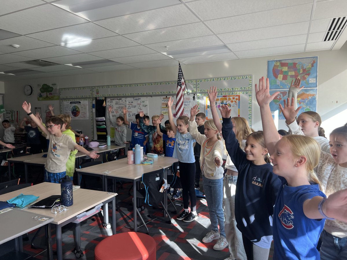 HaileyHartford's tweet photo. Our class loved learning with music! Geometry songs are helping us master vocabulary and make every lesson so fun! 📐☺️ #centralcards  #sd113a https://t.co/Mfcjlrhb6W