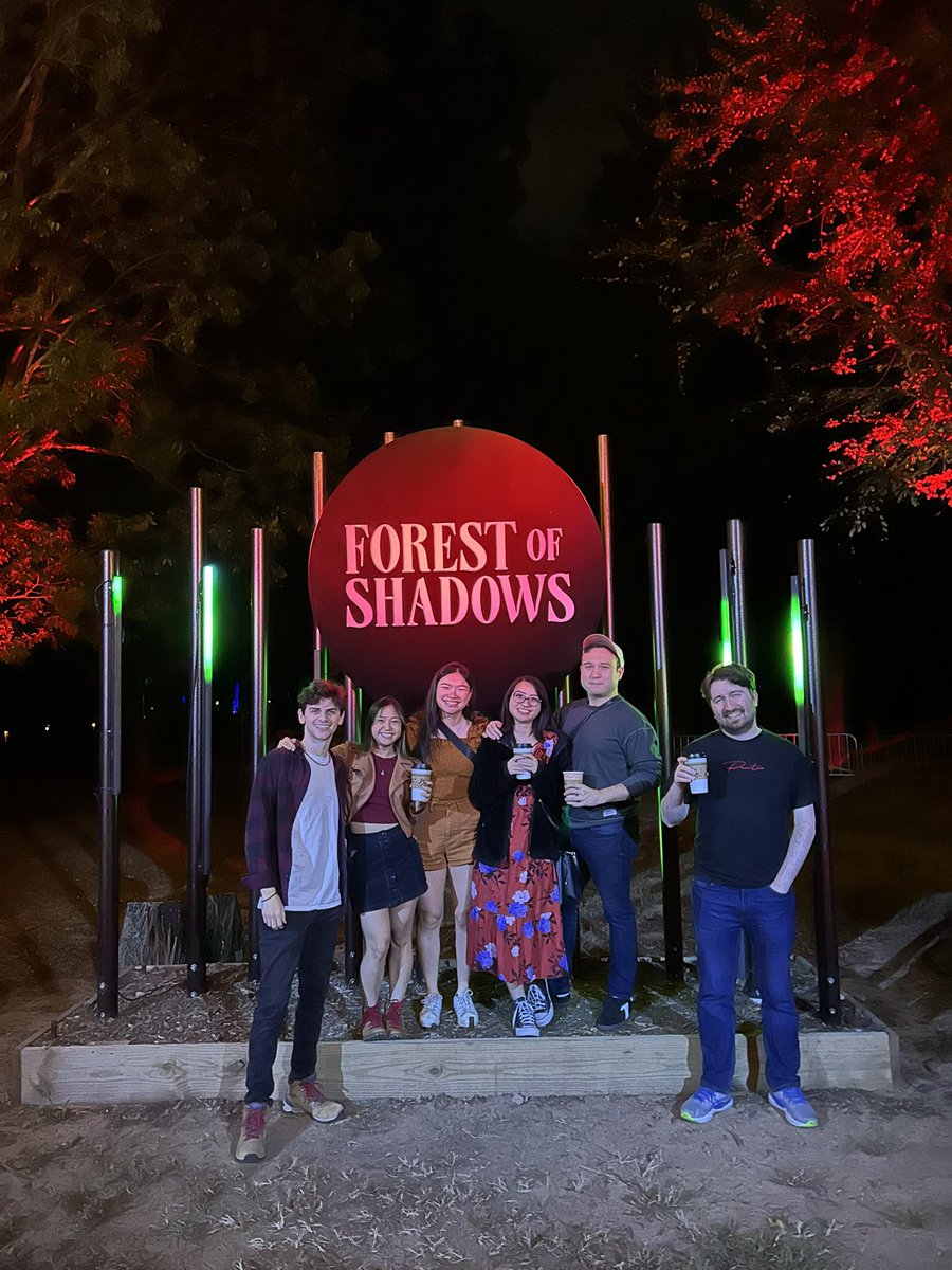 RebeccaDanaeVO's tweet photo. 👻 It was super fun going through the scary, yet exciting Forest of Shadows~ 😈 A very enjoyable way to spend the spooky season 🎉
#forest #forestofshadows #halloween #halloween2025 https://t.co/IX2DigYVSs
