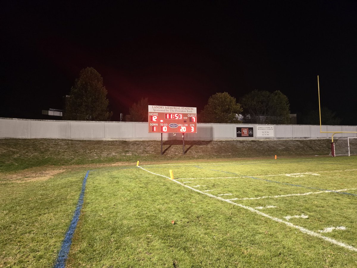 Halftime: <a href="/AmesburyFB/">Amesbury Redhawks Football</a> 12, North Reading 7

A long KO return from Ian Baker set the Hornets up, but on a 4th-and-goal from the 5 with 19 seconds left, Ben Wood tackles Otto Indelicato short of the goal line.

Huge moment.

Redhawks ball to open the third, too.