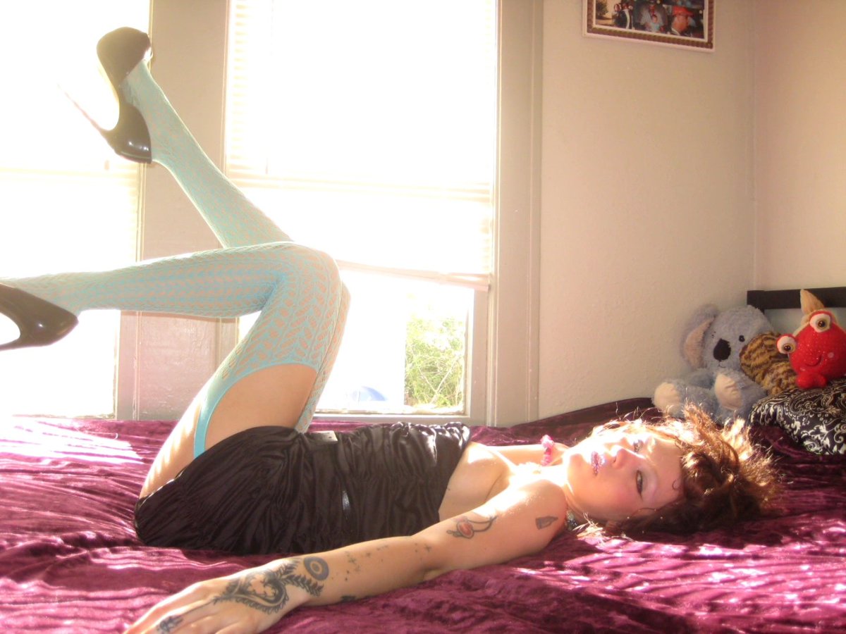 Anastasia (@lilmissspincess) on Twitter photo 