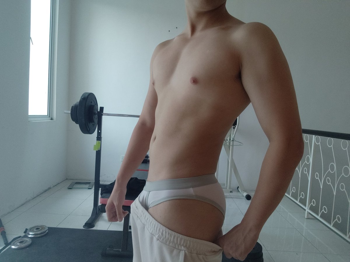 是锐锐捏 tweet media
