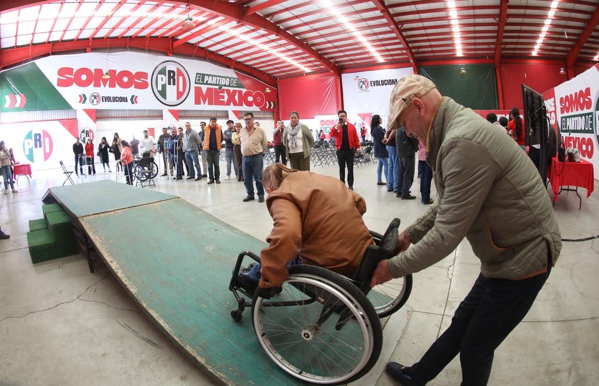 PRI_EDOMEX's tweet image. En el PRI Estado de México sabemos que la inclusión no se enseña, se vive.
Participamos en una capacitación de sensibilización sobre la discapacidad, que nos permitió mirar la realidad desde otra perspectiva y reconocer que la empatía transforma.

La verdadera inclusión comienza