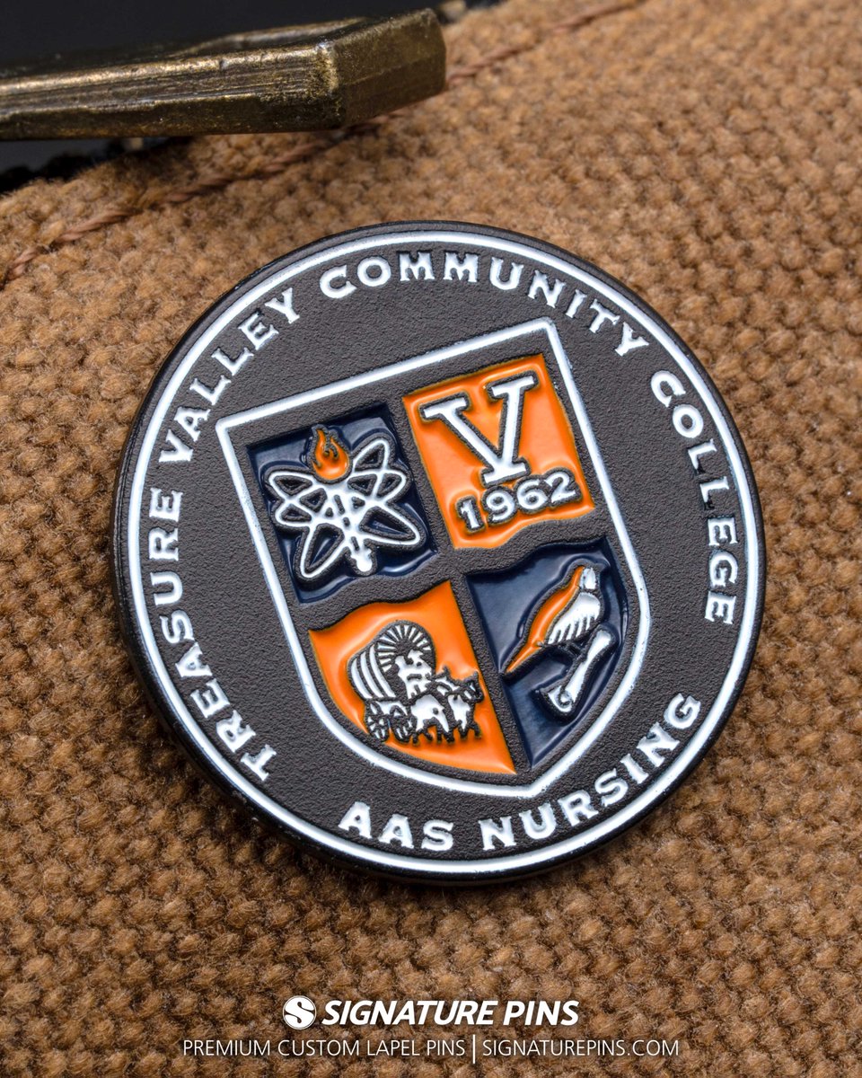signaturepins's tweet image. Every nurse begins with a journey of learning, and this pin represents the hard work, sacrifice, and dedication that make that journey possible.

#SignaturePins #CustomPins #LapelPins #TreasureValley #NursingPins #GraduatePins #EducationPins #RecognitionPins #SchoolPride