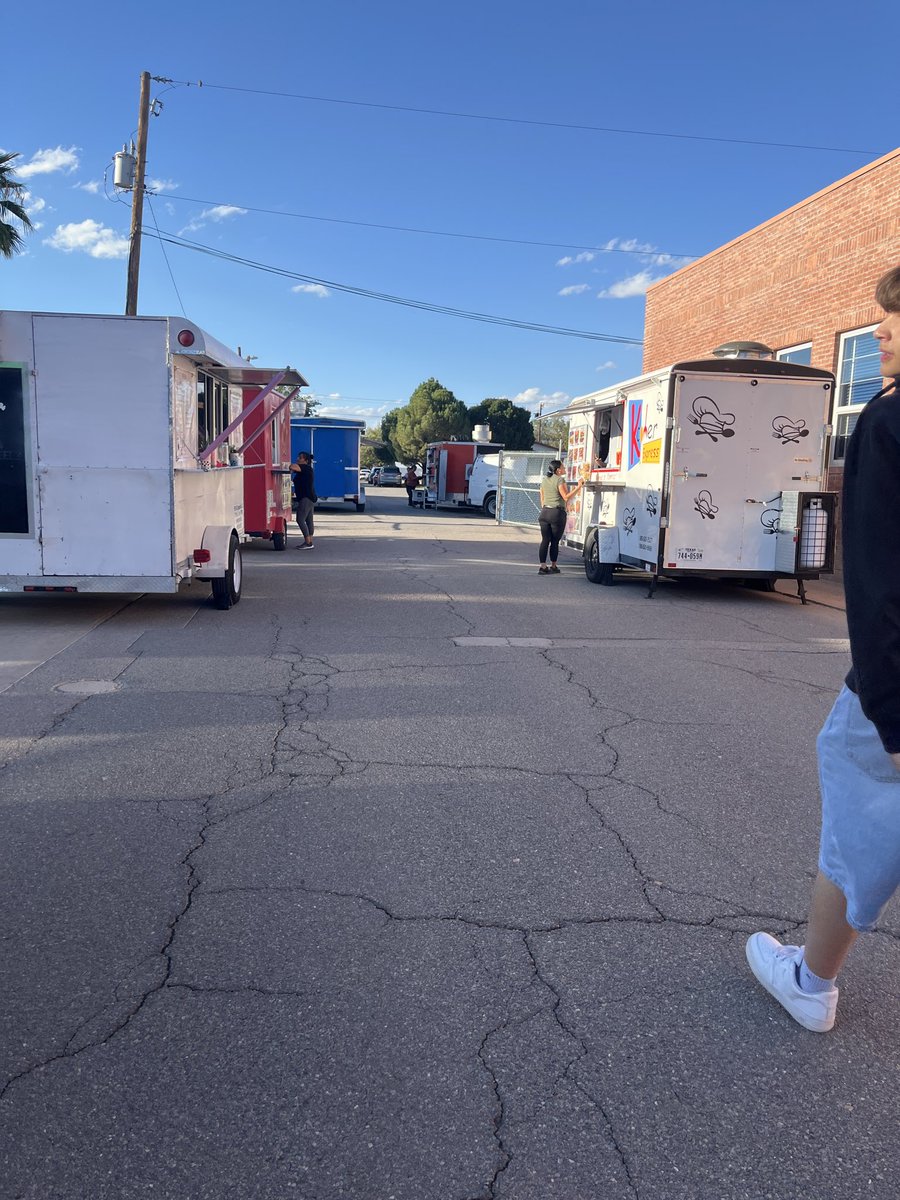 Alexandra Falcon-Soriano tweet media