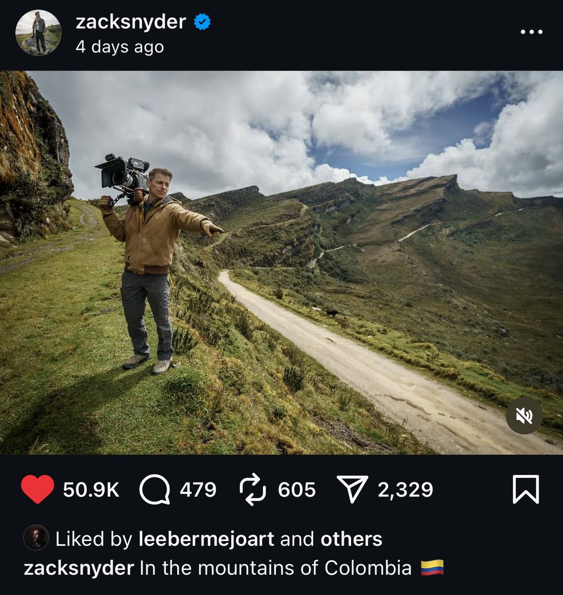 kayivar's tweet image. The Superman post will overtake it but I love that this is Zack’s most liked picture on his new Insta till now.

Just him with a camera, directing and a beautiful scenery 

#TheLastPhotograph 
#ZackSnyder