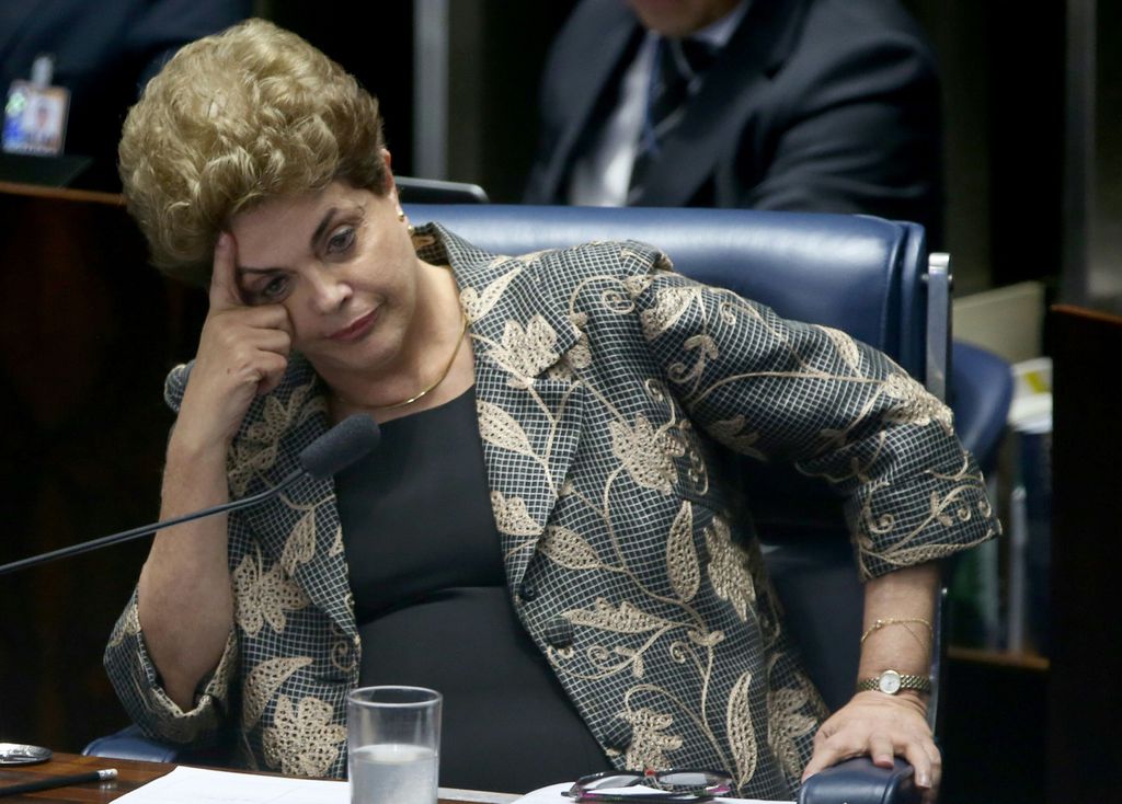 PedroRonchi2's tweet image. Tem muitas mulheres que aplaudiram o golpe contra Dilma e hoje estão pedindo uma mulher no STF.