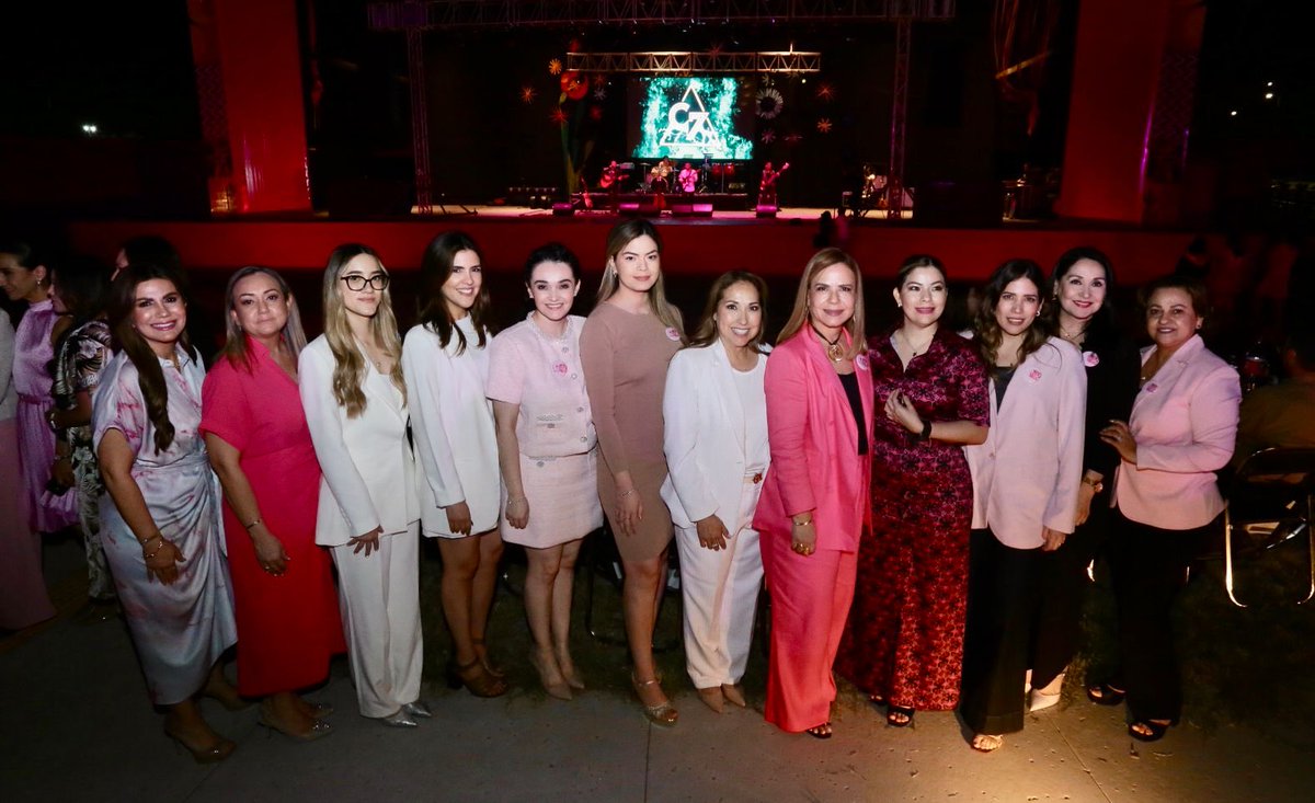 bernardethruiz's tweet photo. Estamos muy orgullosas de ser testigos de la historia de lucha de tantas mujeres valientes y sobrevivientes de la lucha contra el cancer. #LunaRosa ¡Muchas felicidades @VickyEspinozaHM por tu gran empeño y solidaridad! https://t.co/qQmu5Lrg3u