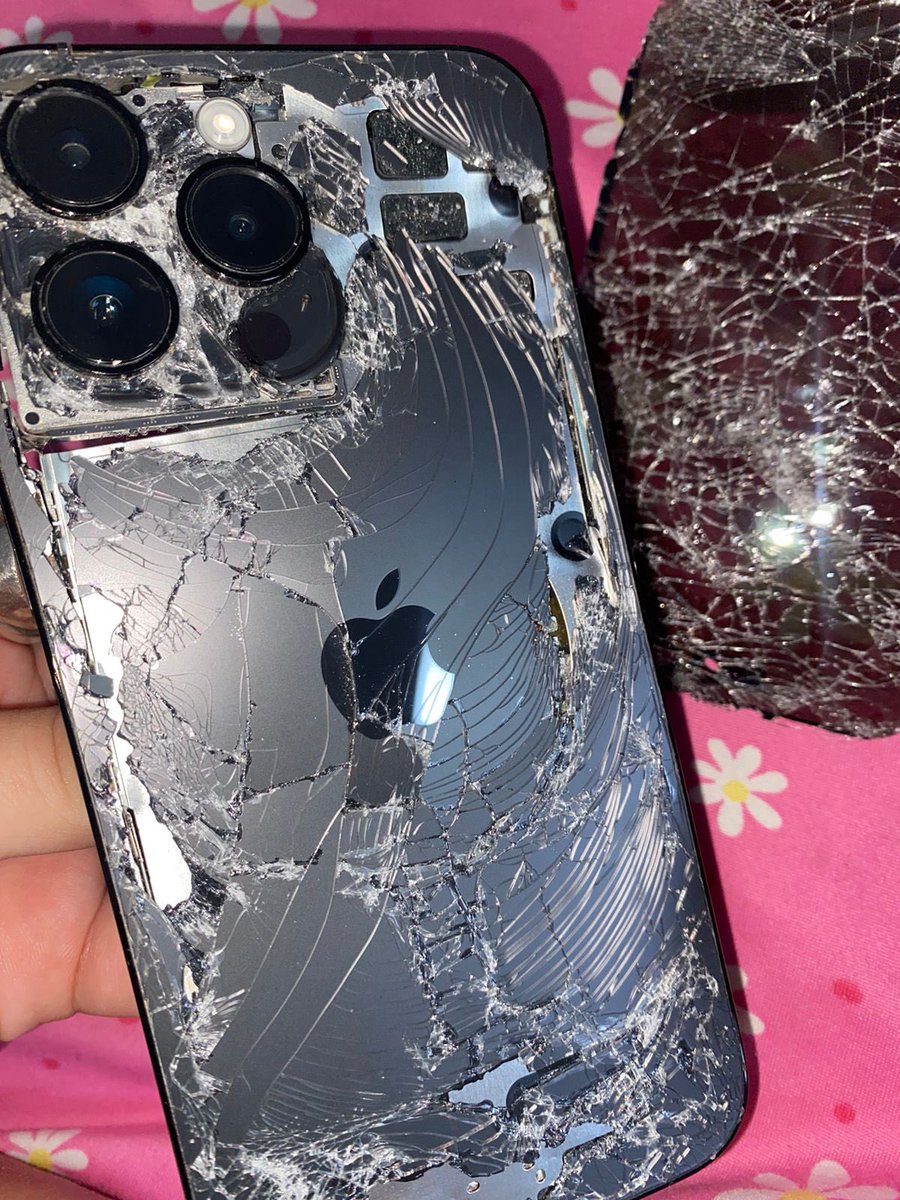 Que possamos nos mobilizar e garantir o suporte que ela e sua família precisam nesse momento tão sensível.

💰 Para quem puder ajudar na recuperação do objeto de trabalho da Ágatha:
📱 Chave Pix: 21 979098361
🏦 Nubank – Andréia
+++