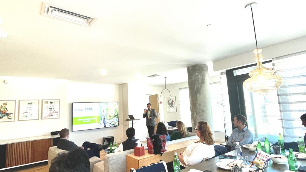 InfosysEvents's tweet image. The Infosys Salesforce leadership team met with the Bungee team, presenting our Salesforce and AI-led capabilities.
#DF25 #InfyatDF25 #InfosysSalesforceServices #Infosys #Dreamforce2025 #Salesforce #AI #CustomerExperience #Innovation