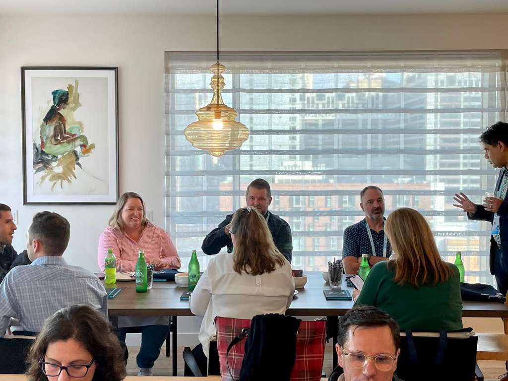 InfosysEvents's tweet image. The Infosys Salesforce leadership team met with the Bungee team, presenting our Salesforce and AI-led capabilities.
#DF25 #InfyatDF25 #InfosysSalesforceServices #Infosys #Dreamforce2025 #Salesforce #AI #CustomerExperience #Innovation