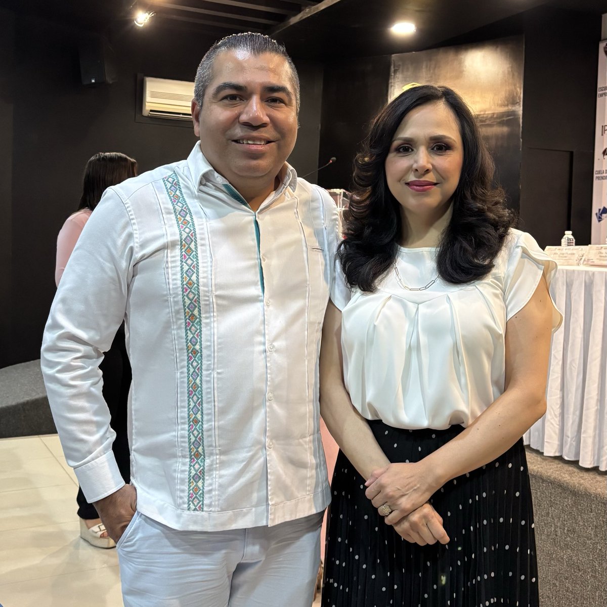 claudia_diazt's tweet photo. 🟣 Presentación del Libro “Derecho Político-Electoral. Actualidad y Futuro”, en el marco del Encuentro Nacional “El nuevo sistema de justicia y los retos de la democracia en México”. @Montano_Ventura @INEMexico @SDANIELGTZ @AMFEMX @Fede_Ags @gnietoarreola @ATERMAC https://t.co/Ai2Jwzehh8