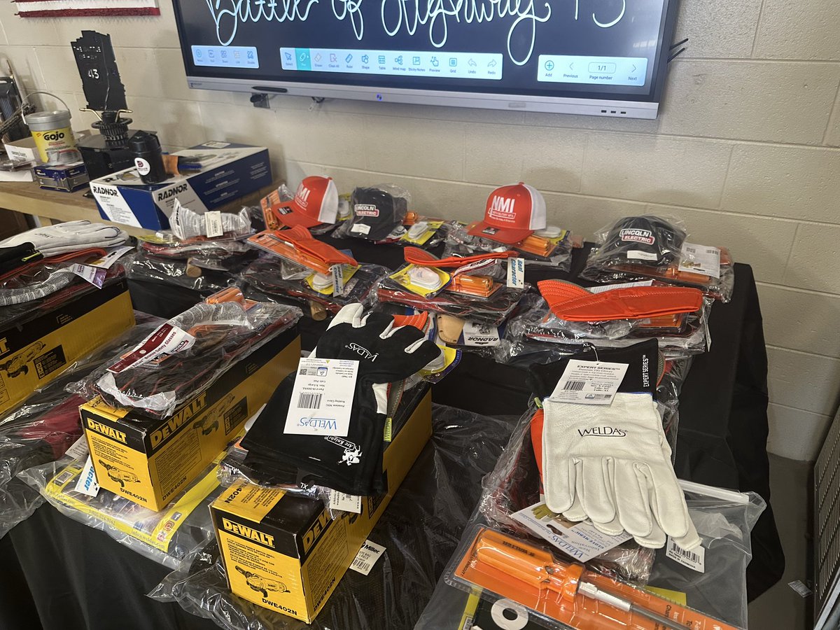 Michael Adkins tweet media