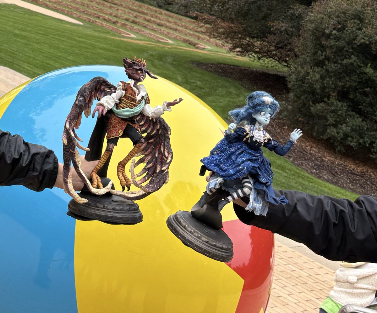 Awesombrosos tweet media