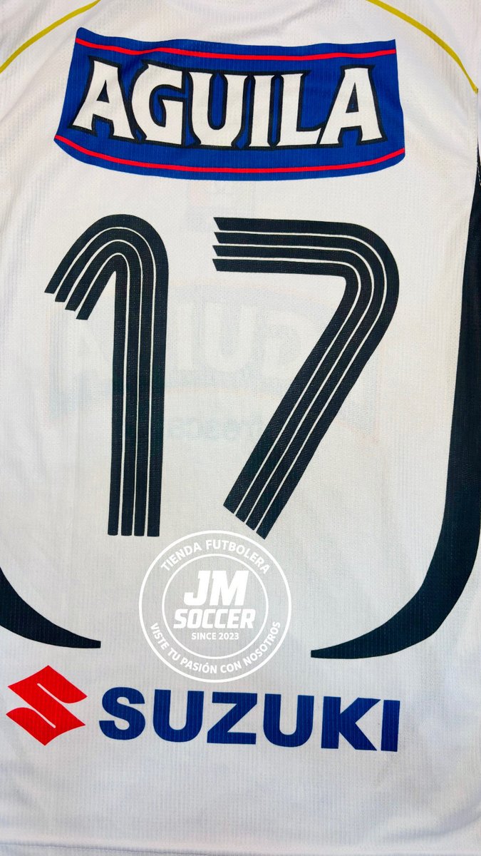 JMSOCCER23's tweet photo. “Cuando Adidas vistió al Once Caldas, cada detalle tenía historia. 
Este musculoso revive una época dorada, de fútbol con identidad, clase y pasión por el blanco.

Un diseño para hinchas de verdad.

Manejamos todas las tallas 🇮🇹

https://t.co/ZQwZqHBDzH

#OnceCaldas  #Adidas https://t.co/O3aiKNNH3V