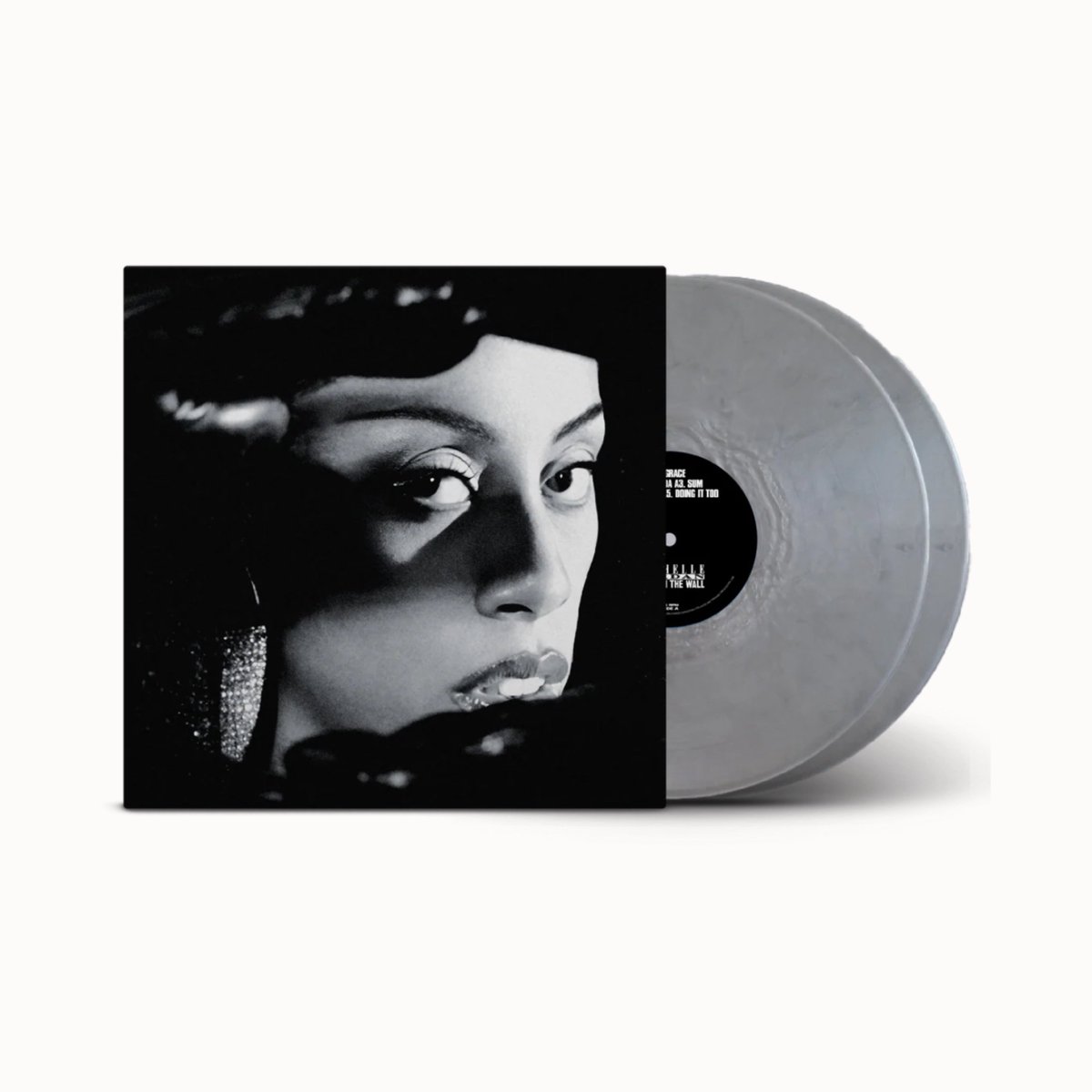 RochelleJUpdate's tweet image. due to high demand, the TTW D2C vinyls as well as the UO signed copies are getting restocked very soon! ♡ 

for now, the black vinyl is available here: recordstoreday.com/UPC/1993161723…