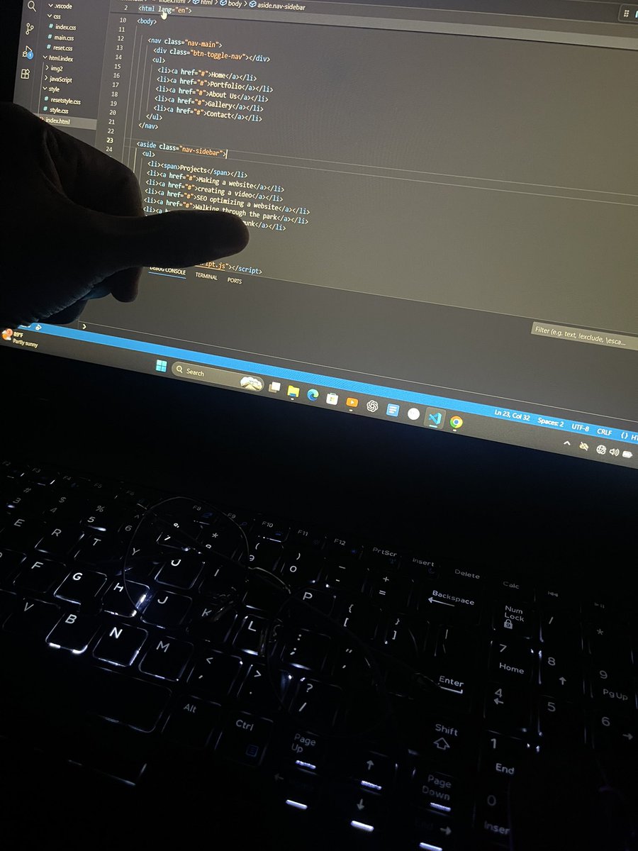 w_richard_x's tweet image. Later took on another task “the toggle side bar” which I’ve just done the structure and styling…the functionality hopefully tomorrow
#webdevelopmentclasses #JavaScript #learnandbuildinpublic