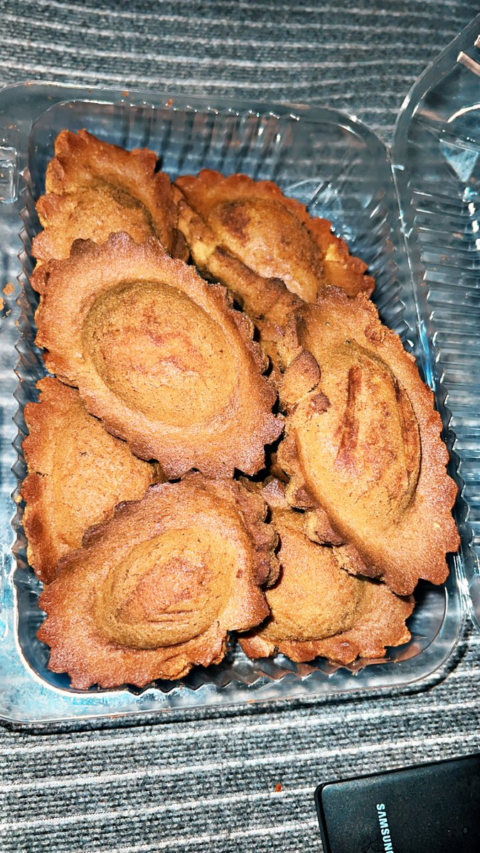 احلي كيك بالكويت 

احلي كيك بالخليج

أحلي كيك بالعالم كله 

كيك بو سفينه