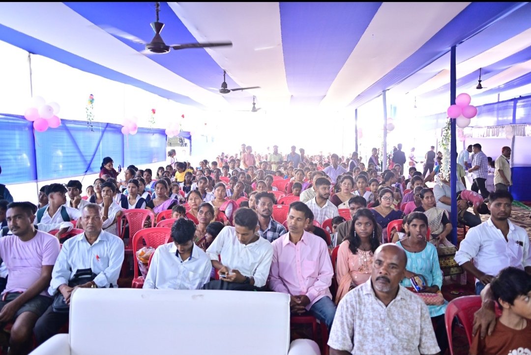 MEGA Health Camp held at Pandit Hemchandra Goswami Vidyapeeth, Doigrung under Khumtai LAC. Hon. MP, Sri Kamakhya Prasad Tasa inaugurated the camp in the presence of Hon.MLA, Khumtai LAC, Sri Mrinal Saikia. #susrushasetu #megahealthcamp
<a href="/nhm_assam/">NHM_Assam</a> 
<a href="/dcgolaghat/">District Commissioner, Golaghat</a> 
<a href="/DIPROGolaghat/">DIPRO Golaghat</a>