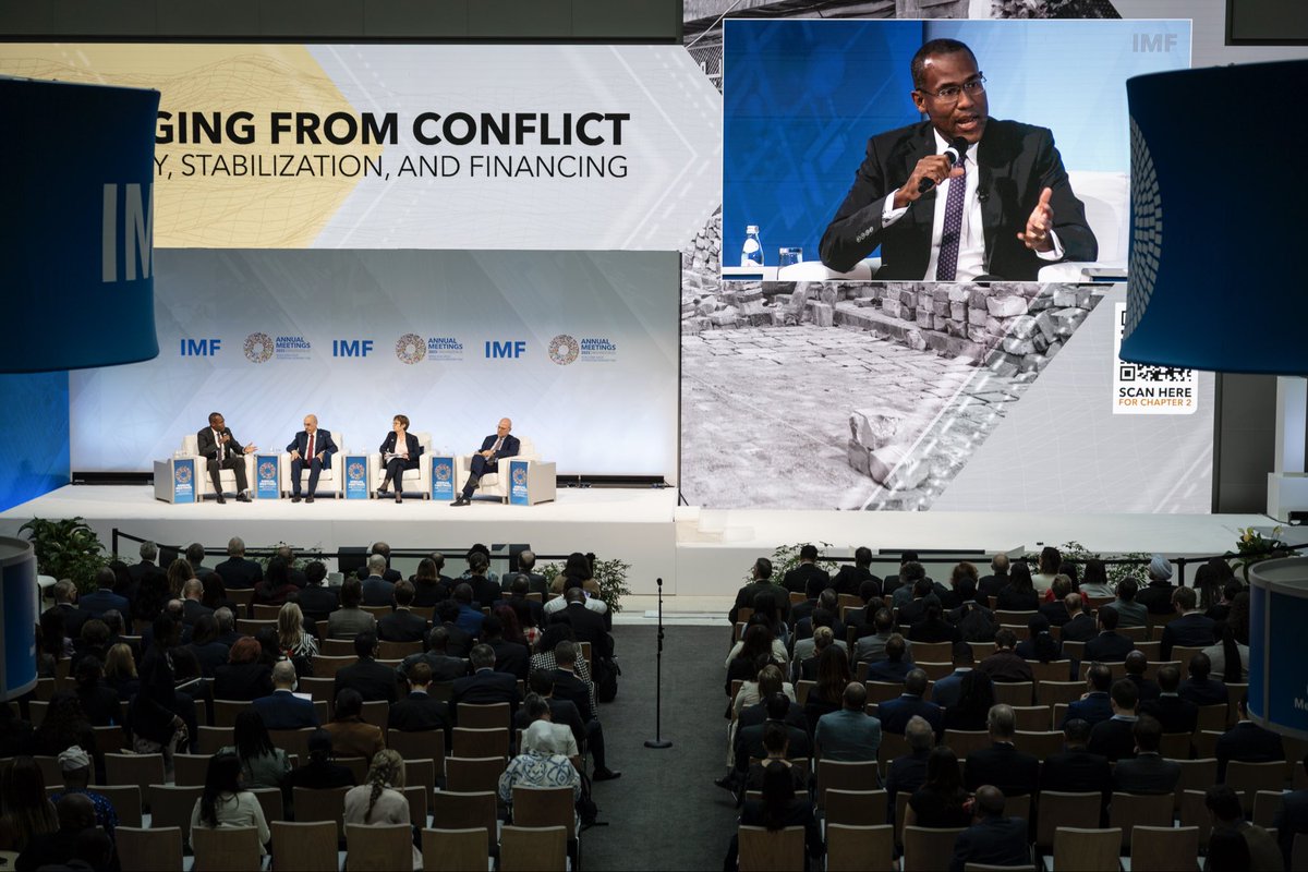 NigelClarkeJa's tweet image. Thank you @isdb_group’s Muhammad Al Jasser, @OdileRenaud &amp;amp; @joelhellman_SFS for an engaging discussion on policies that achieve sustaining peace and recovery for countries affected by conflict in the Middle East and Central Asia. youtube.com/live/Ie43yOP3_…