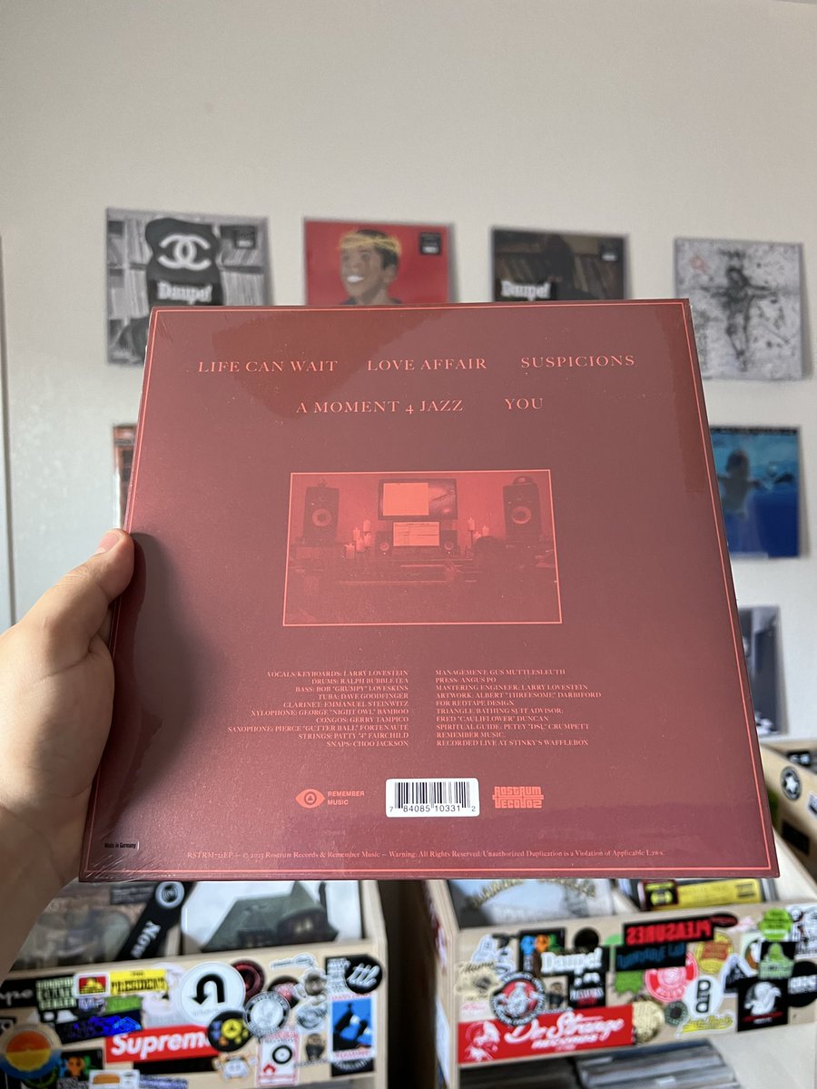 plasticdotdisc's tweet photo. Larry Lovestein &amp; The Velvet Revival (Mac Miller) - You

first look in hand! https://t.co/ggCNYHyaIR