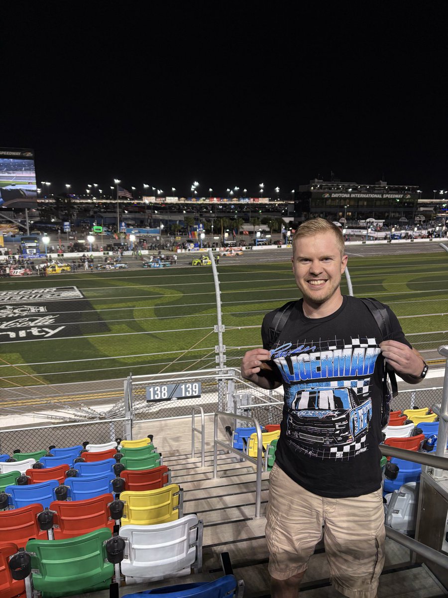 akcook3's tweet photo. Same year. Different Superspeedway. Let’s go get one at Dega, PK! @pkligerman @HendersonTrucks @TALLADEGA https://t.co/neGhyztgle