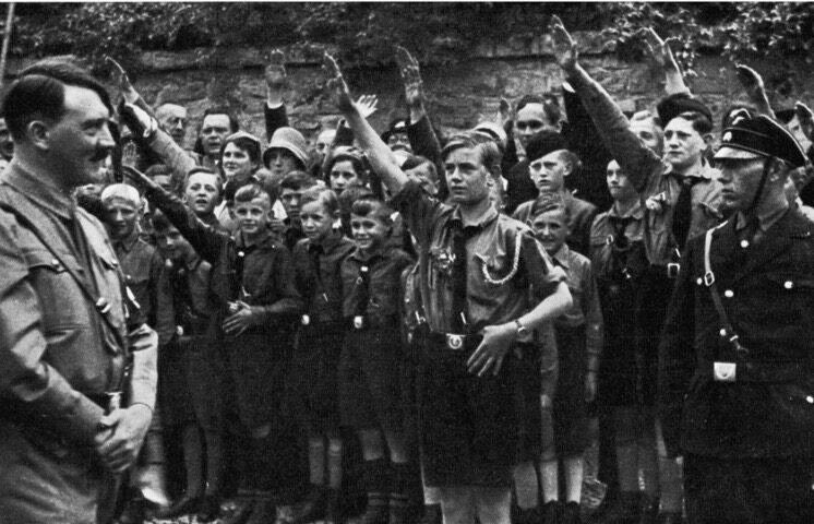 Meiguo_nan's tweet photo. @RepMcGovern Every dictator or wannabe dictator or authoritarian needs a pipeline of youth to indoctrinate & carry forth their message. Meet the #TrumpYouth #YoungRepublicans https://t.co/FGOrESEPwH