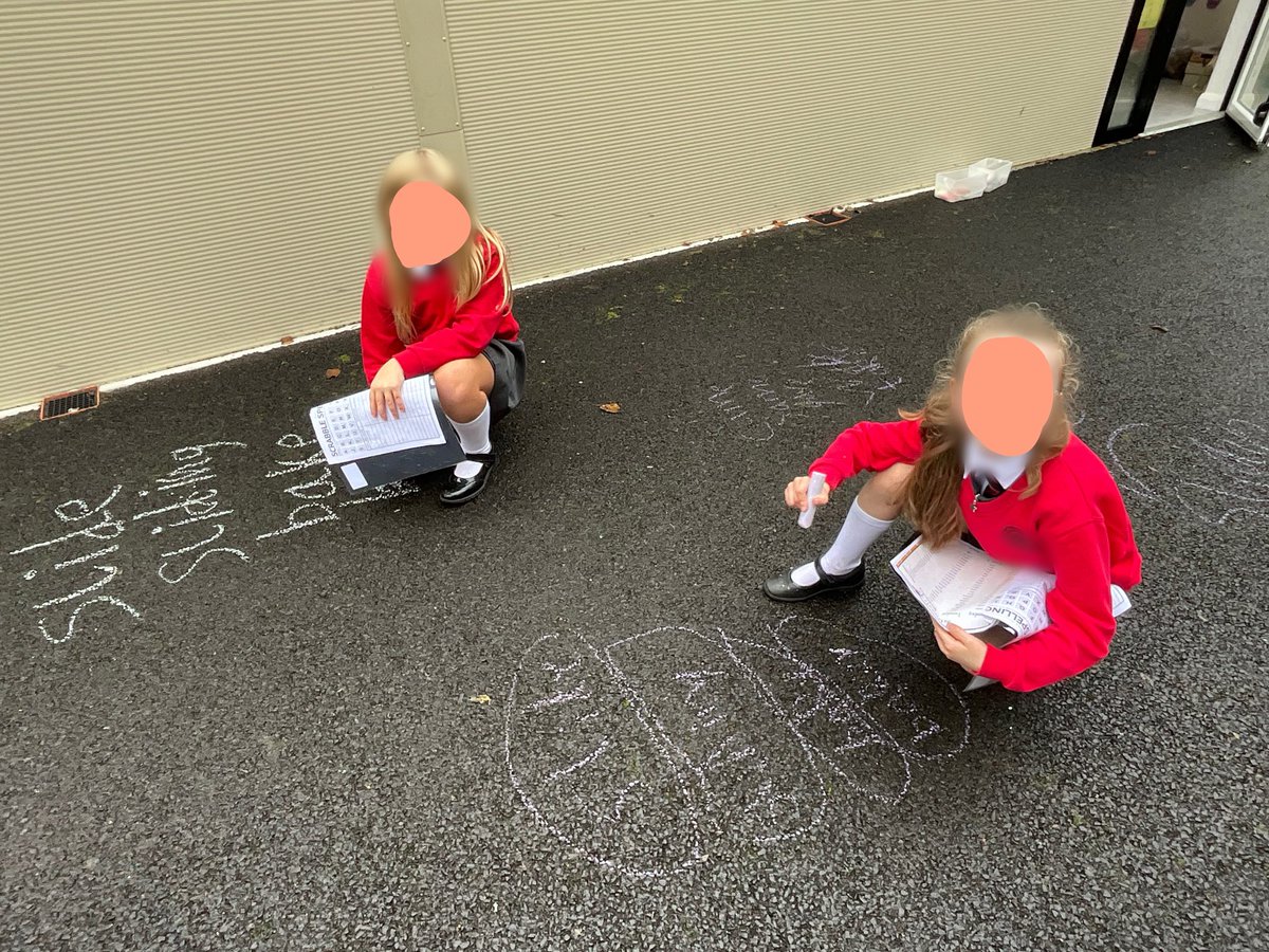 zwharry265's tweet photo. Primary 4 were practicing their spellings โ๏ธ this week in lots of different ways- using playdough, chalk, ghost writing๐ป, and Miss Wharry even let us draw on the tables! It was lots of fun๐ค. #primary4 #spellings #fun https://t.co/Z2YYSuEhDF