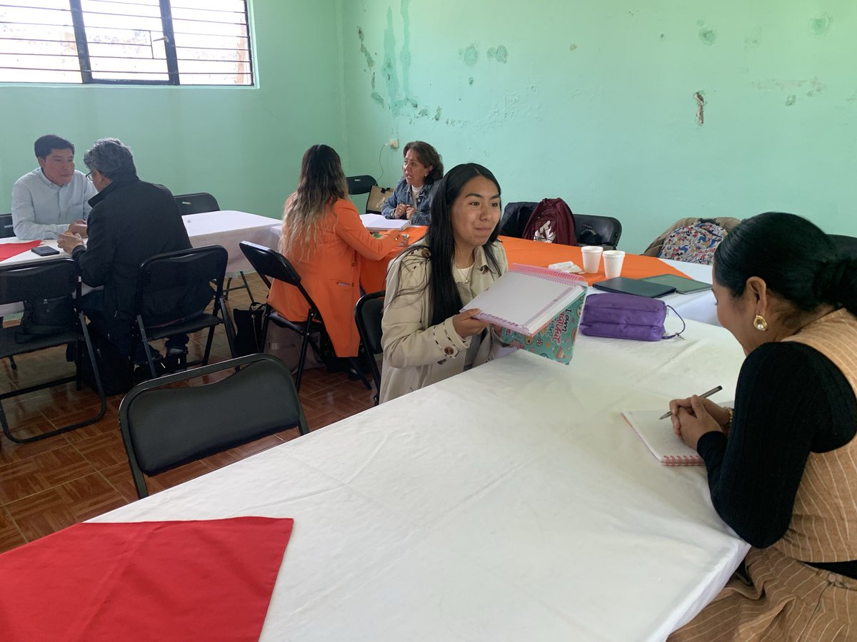 SUPPEDROGMEZ1's tweet photo. Gracias a los compañeros de la coordinación del CONAFE por su apoyo en el asesoramiento a directores y un docente sobre Comunidades de Aprendizaje en la zona V030 de T V. https://t.co/12YQndQ7bd