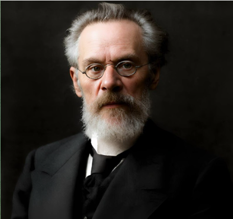 «Россия... создана русскими и держится только русскими. Только русская сила приводит остальные племена к некоторой солидарности между собой и с Империей... Мы должны постоянно держаться во всём престиже силы. Малейшее ослабление угрожает нам осложнениями, отложениями. Внутри