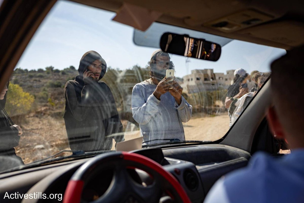 Activestills tweet media