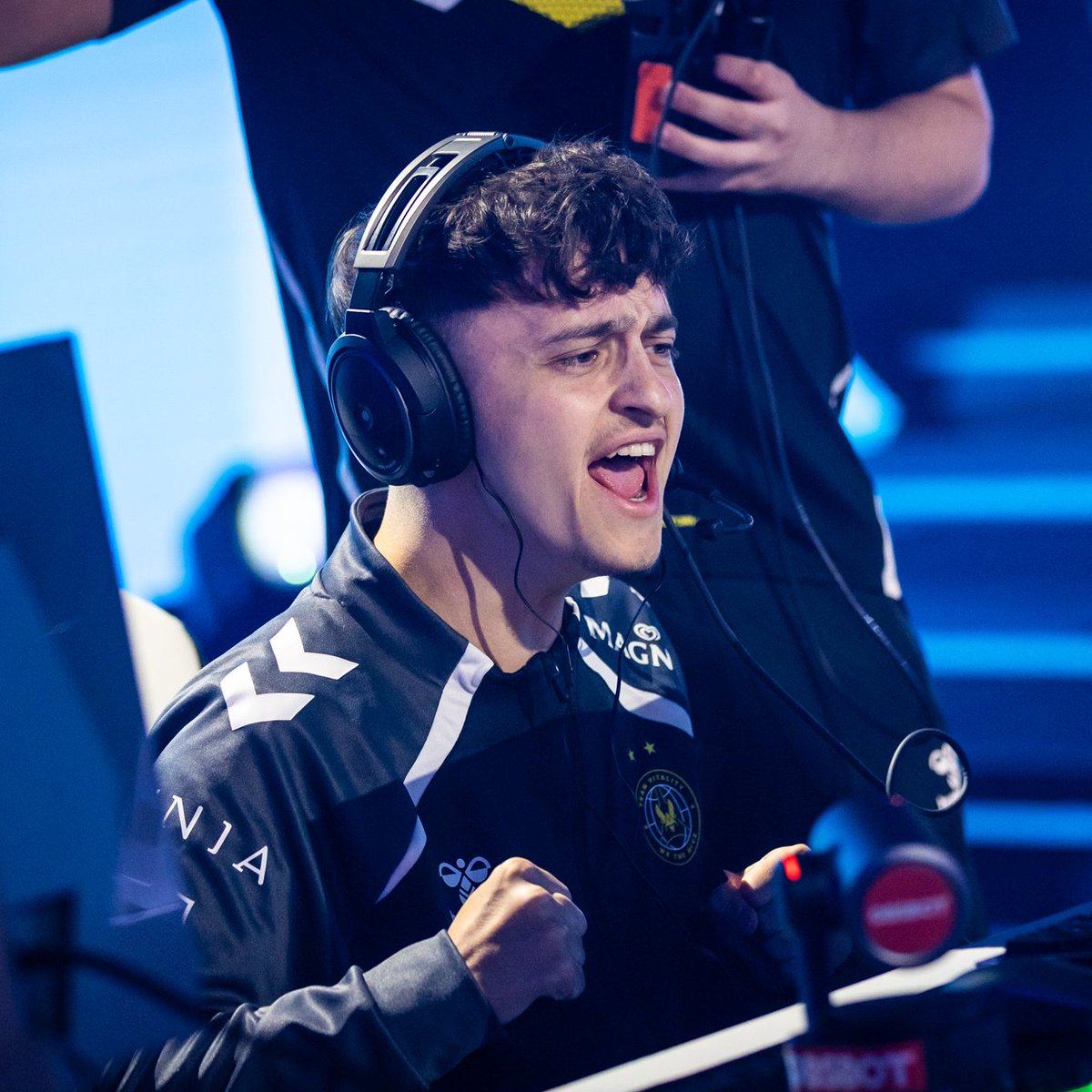 Rocket Baguette tweet media