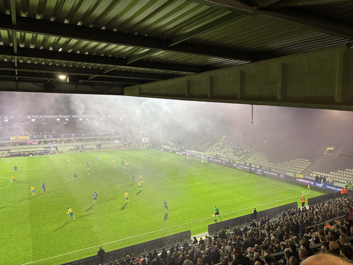 Tis nu of nooit gasten 💜🤍

#Beerschot
#BeeBev
