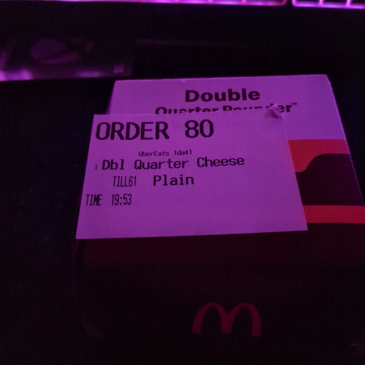 RandomDragon216's tweet image. Yo if anyone ordered from uber eats tonight from mcdonalds Oracle Shopping centre in reading and got order 80, im sorry that the staff swapped my quarter pounder with no pickles with your plain double quarter pounder

#mcdonaldsuk #ubereats