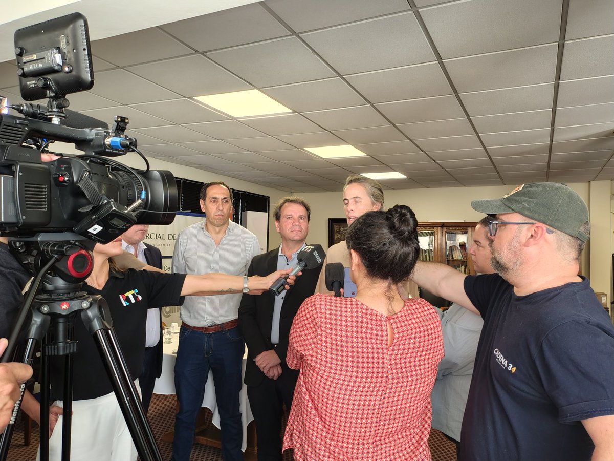 Centro Comercial SF tweet media