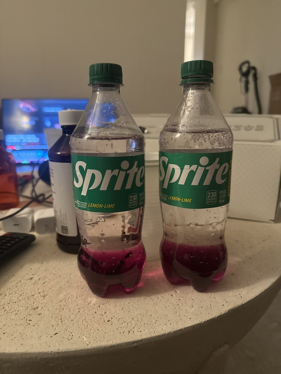 kobes's tweet photo. poured up with my boy Steven Mozzy https://t.co/m6OaIrSpM0