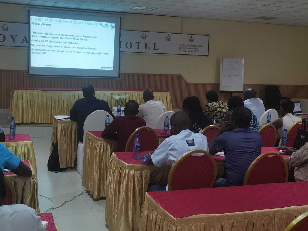 📢 With support from <a href="/UN/">United Nations</a>-HABITAT, the Bujumbura Province, via the ACCP platform, has launched a training for 27 enumerators selected by <a href="/WorldFutureAct2/">World Future Active</a> .They’ll collect data on solid waste management* in urban areas to support local action through the WaCT tools.  
#UNHabitat