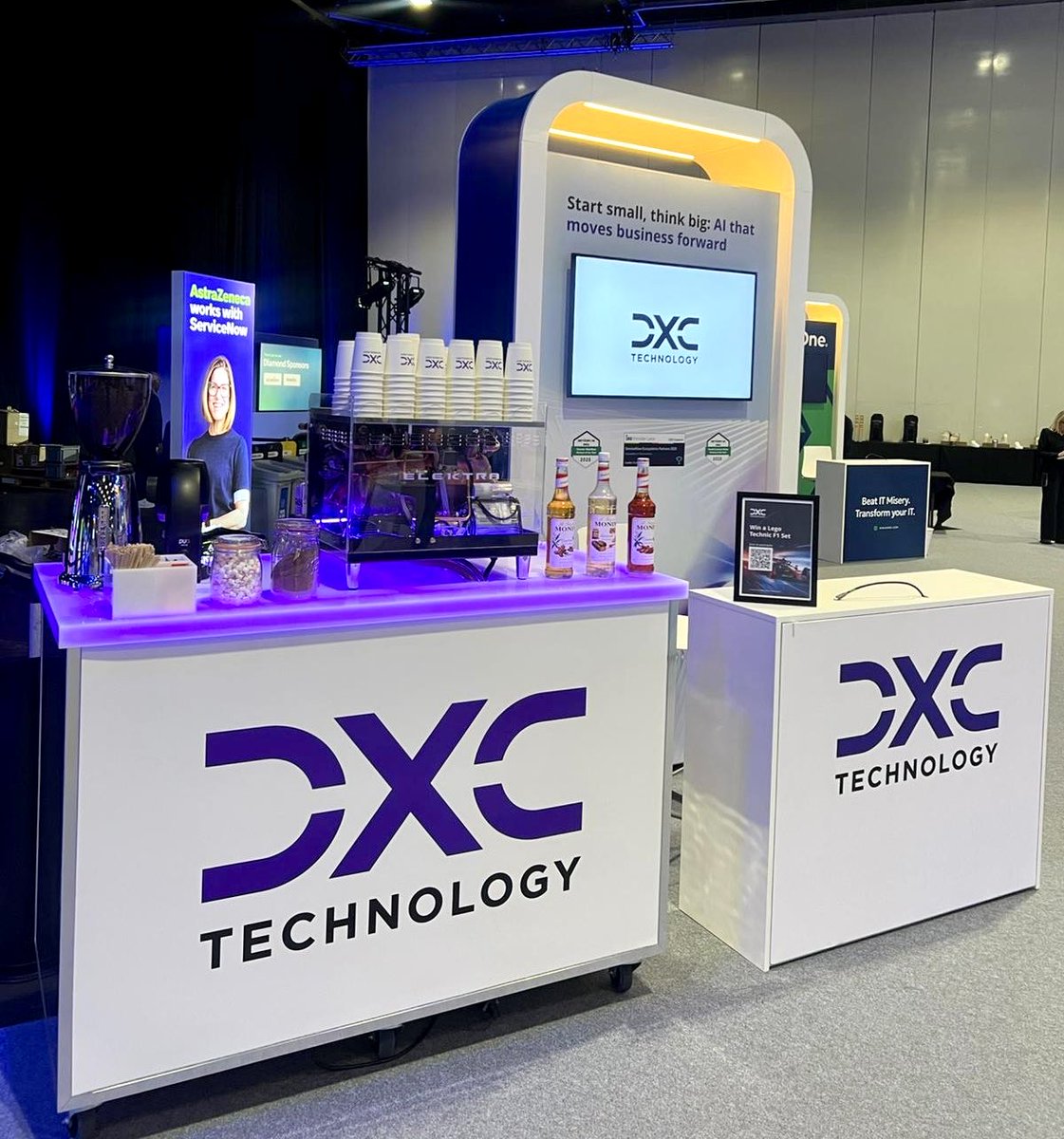 IdeasBoxLtd's tweet image. Stunning Espresso set up @ExceLLondon for @DXCTechnology #MobileCoffee #ExhibitionCoffee #Coffee #CorporateEvents #ConferenceCoffee #LondonCoffee #CoffeeService