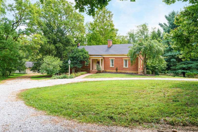 LeadingRE tweet media