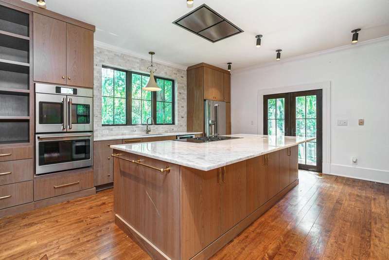 LeadingRE tweet media